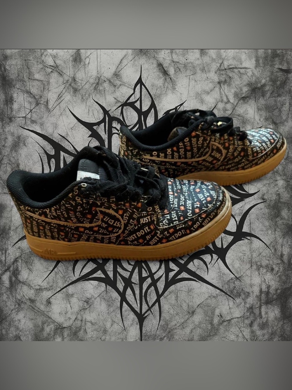Nike Air Force 1 Low Just Do It Pack Black 6Y = 7.5 Women